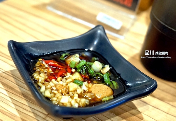 品川精緻鍋物：【板橋火鍋】板橋捷運站週邊美食／火鍋推薦／南瓜牛奶鍋／酸菜白肉鍋 ✿✿ 品川精緻鍋物 ✿✿ （完整菜單）