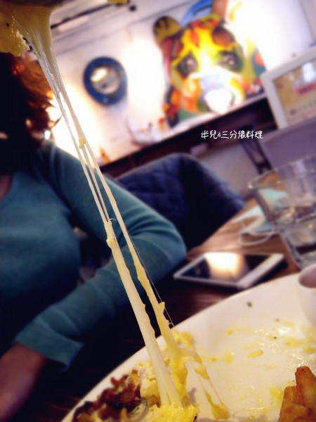 in% HAIR & CAFE(漢中店):【台北市萬華區。咖啡廳】 in% HAIR & CAFE 漢中店 西門町捷運站下午茶推薦 有可愛咖啡造型拉花