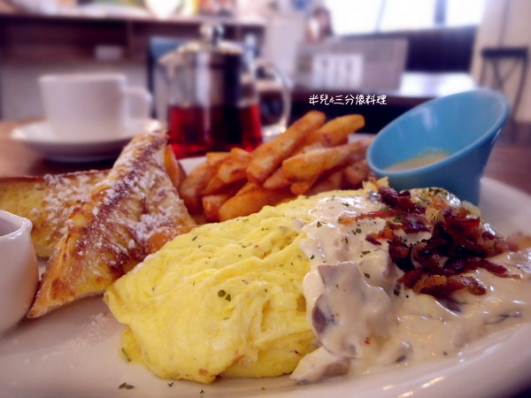 in% HAIR & CAFE(漢中店):【台北市萬華區。咖啡廳】 in% HAIR & CAFE 漢中店 西門町捷運站下午茶推薦 有可愛咖啡造型拉花