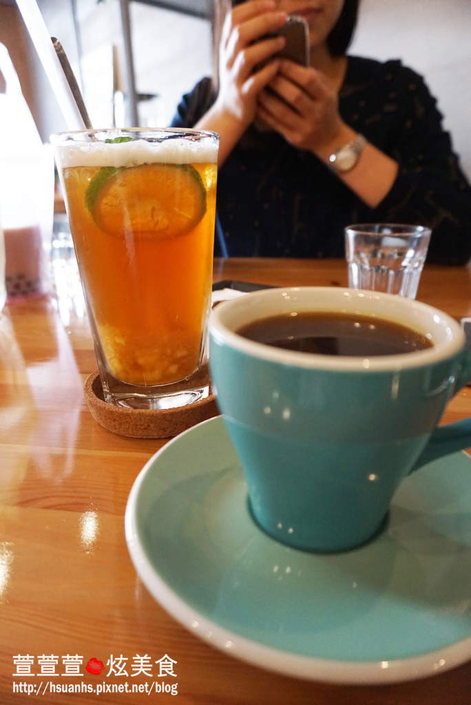 高雄_do good coffee (20).JPG