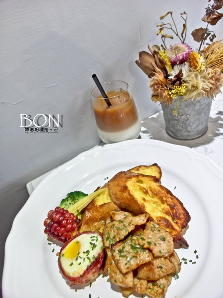 BON:台南 中西區.新美街老屋美食 熱煎三明治&黃金法國吐司 BON BRUNCH