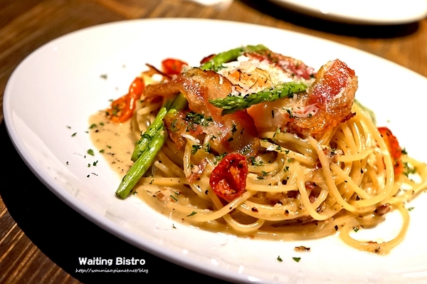 Waiting Bistro:【忠孝復興/餐酒館 推薦】餐點表現讓人驚艷! ✿✿ Waiting Bistro 美食酒吧 ‧ 餐館 ✿✿