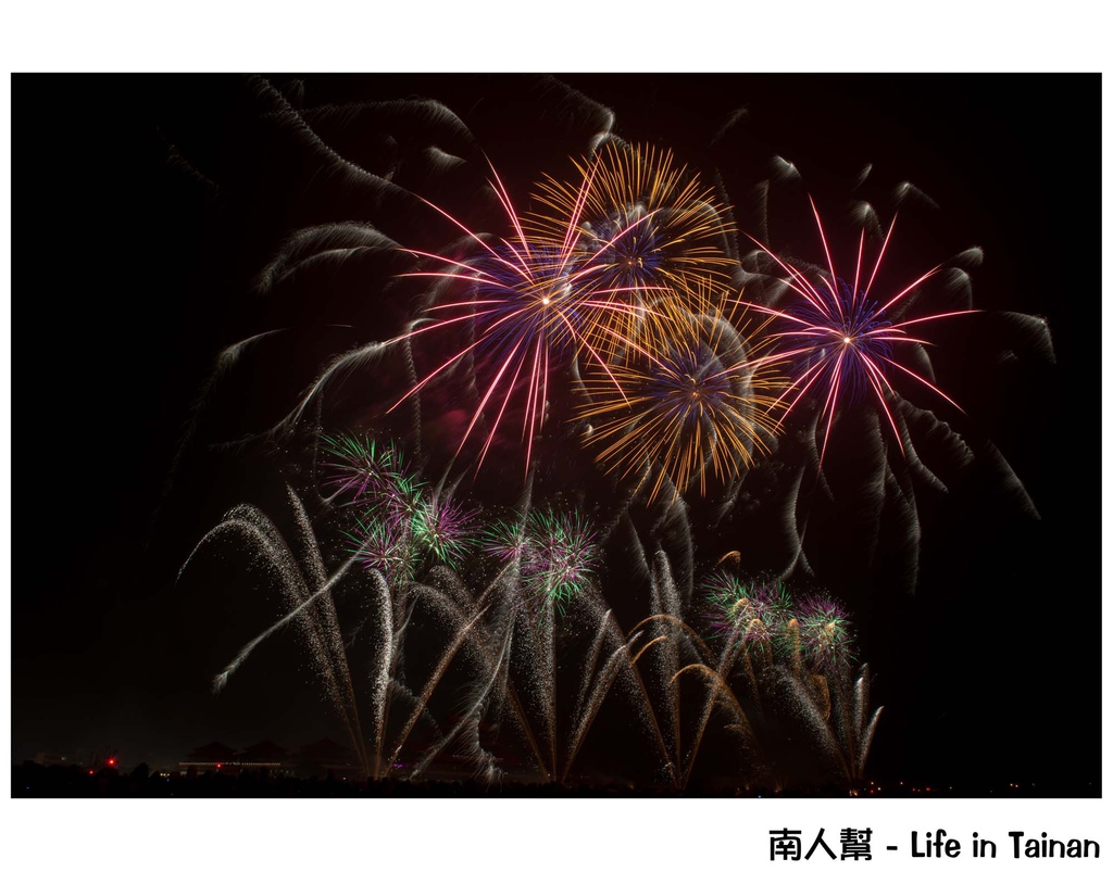 台南正統鹿耳門聖母廟2016花火迎春(國際高空煙火秀)