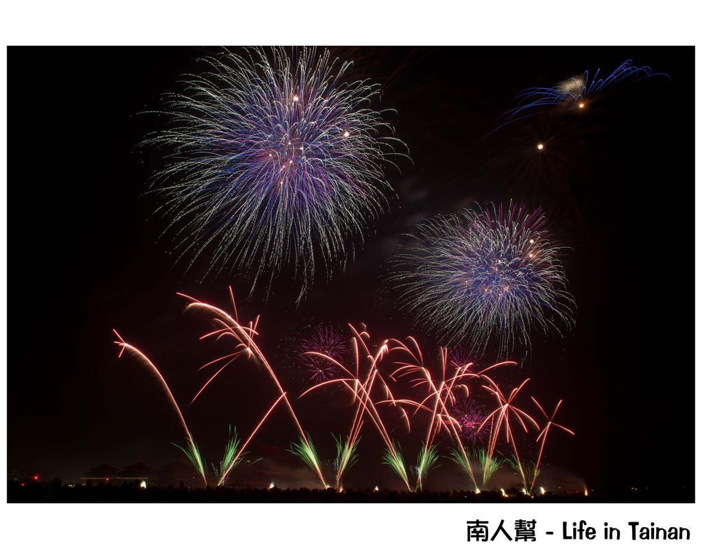 台南正統鹿耳門聖母廟2016花火迎春(國際高空煙火秀)
