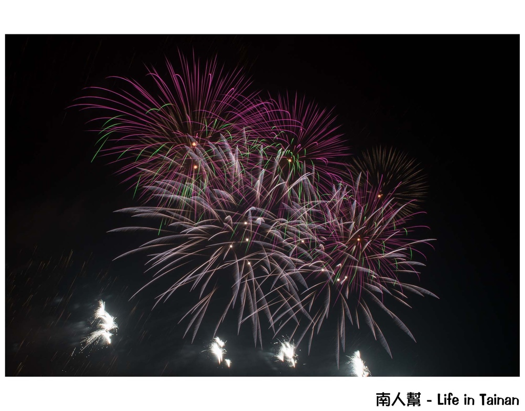 台南正統鹿耳門聖母廟2016花火迎春(國際高空煙火秀)