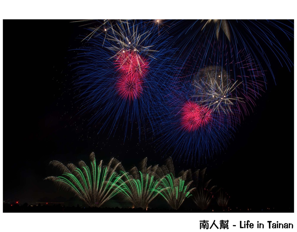 台南正統鹿耳門聖母廟2016花火迎春(國際高空煙火秀)