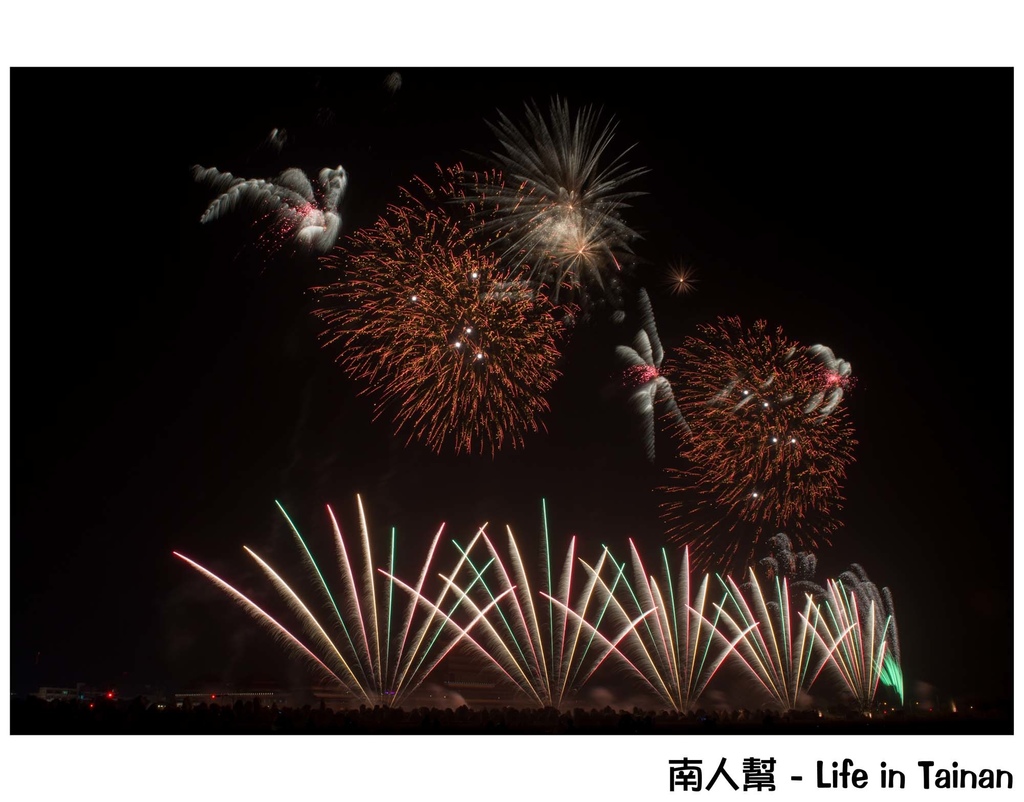台南正統鹿耳門聖母廟2016花火迎春(國際高空煙火秀)