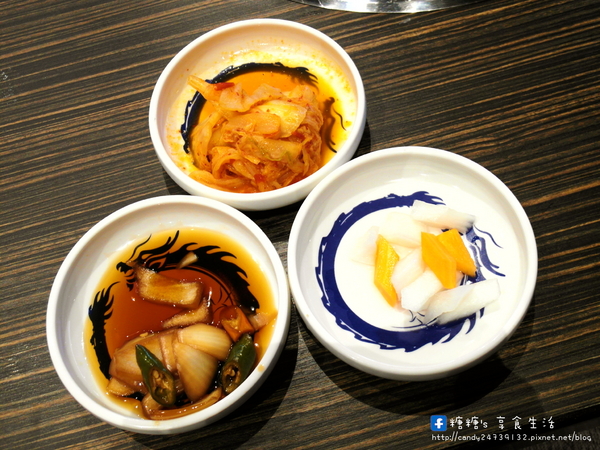 龍八燒肉 黑毛和牛專賣:〖台中│美食〗龍八燒肉 黑毛和牛專賣 ❤ 台中燒肉推薦!!使用頂級安格斯和牛搭配鮮活海鮮,還有韓國夯到不行的雪濃湯!!