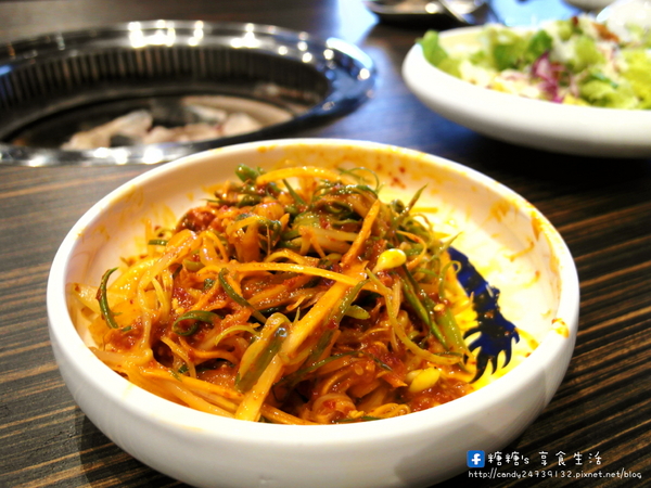 龍八燒肉 黑毛和牛專賣:〖台中│美食〗龍八燒肉 黑毛和牛專賣 ❤ 台中燒肉推薦!!使用頂級安格斯和牛搭配鮮活海鮮,還有韓國夯到不行的雪濃湯!!