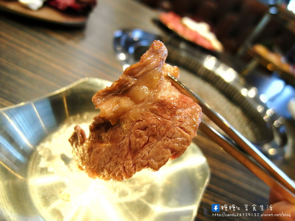 龍八燒肉 黑毛和牛專賣:〖台中│美食〗龍八燒肉 黑毛和牛專賣 ❤ 台中燒肉推薦!!使用頂級安格斯和牛搭配鮮活海鮮,還有韓國夯到不行的雪濃湯!!