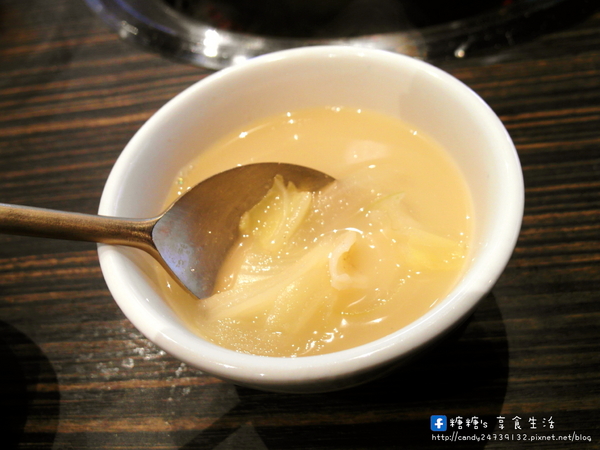 龍八燒肉 黑毛和牛專賣:〖台中│美食〗龍八燒肉 黑毛和牛專賣 ❤ 台中燒肉推薦!!使用頂級安格斯和牛搭配鮮活海鮮,還有韓國夯到不行的雪濃湯!!