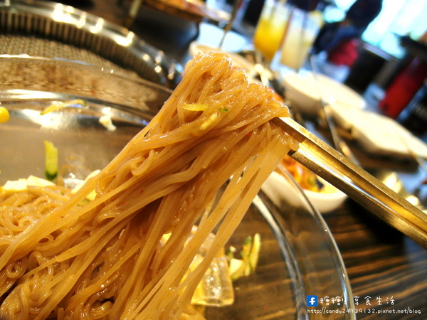 龍八燒肉 黑毛和牛專賣:〖台中│美食〗龍八燒肉 黑毛和牛專賣 ❤ 台中燒肉推薦!!使用頂級安格斯和牛搭配鮮活海鮮,還有韓國夯到不行的雪濃湯!!