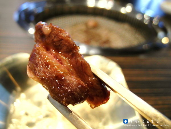 龍八燒肉 黑毛和牛專賣:〖台中│美食〗龍八燒肉 黑毛和牛專賣 ❤ 台中燒肉推薦!!使用頂級安格斯和牛搭配鮮活海鮮,還有韓國夯到不行的雪濃湯!!