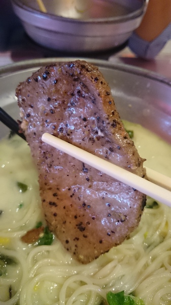 博多拉麵(微風店):博多拉麵微風店