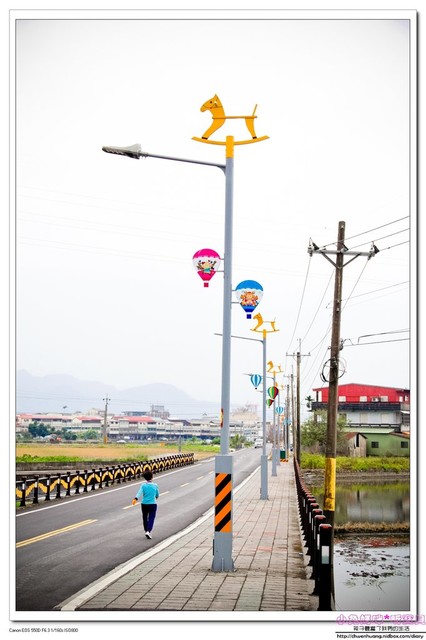 愛之橋(柑仔坑橋)：2016宜蘭景點-三星鄉柑仔坑橋/七彩炫光/拍婚紗的好景點♥♥