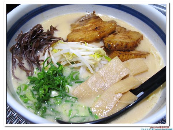 山小屋 Yamagoya Taiwan(台南店)：（台南。東區美食）山小屋 Yamagoya Taiwan/台南。來自日本九州的好味道。道地福岡拉麵，不用飛到日本，台南就吃得到囉！