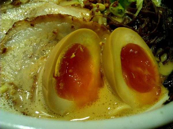 山小屋 Yamagoya Taiwan(台南店)：☆口碑券No.4☆【東區】山小屋 Yamagoya Taiwan/台南。品嘗來自九州的濃郁湯頭