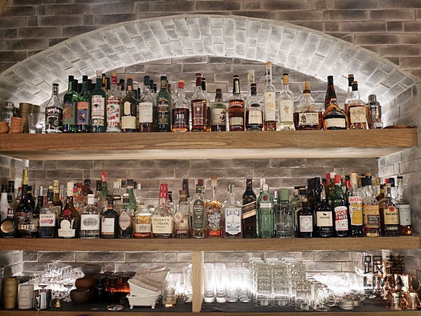 0910-Closet Restaurant & Bar (5)