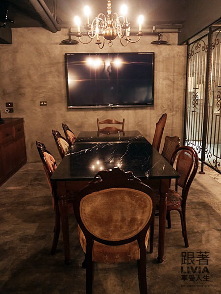 0910-Closet Restaurant & Bar (8)