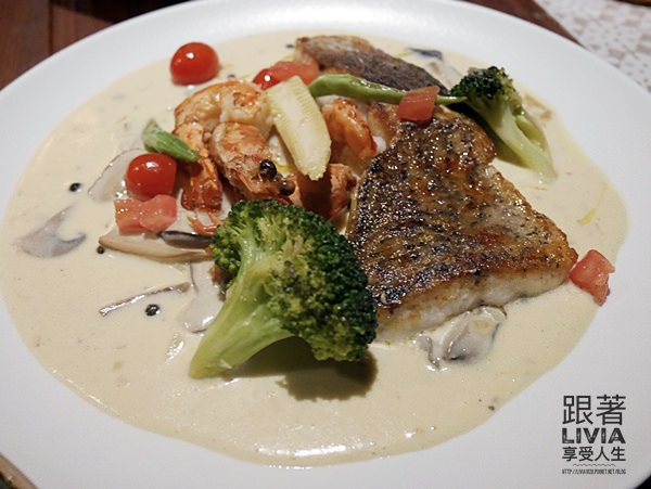 0910-Closet Restaurant & Bar (30)