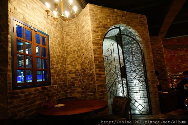 【東區餐酒館推薦】Closet Restaurant & Bar 忠孝敦化站質感酒吧餐館