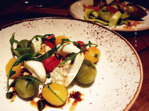 Closet Restaurant & Bar：【台北市大安區。餐酒館】 Closet Restaurant & Bar 近孝復興捷運站 東區餐酒館推薦