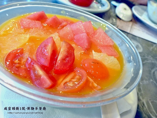 威靈頓街1號 粥麵茶餐廳:【口碑好好吃】平價美味港點下午茶 ✿✿ 威靈頓街1號-粥麵茶餐廳 ✿✿