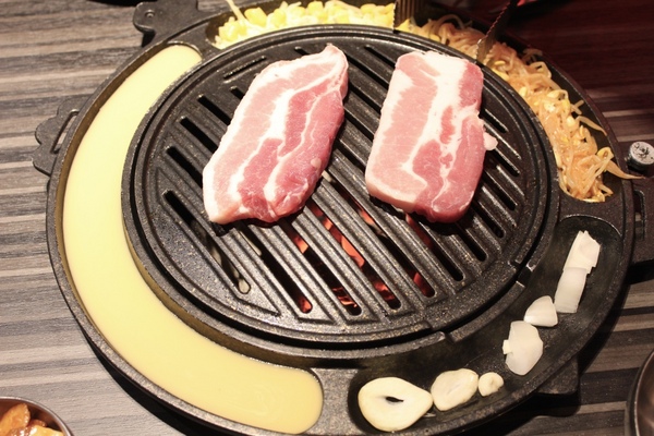 宮 韓式料理 台南店：[台南]嘉義名店報到！！！平價美味韓式燒肉 宮 韓式料理-台南店