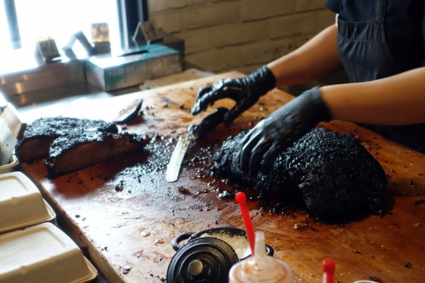 Mighty Quinn's Barbeque Taiwan麥笛昆餐廳：(胖樺食記)台北仁愛圓環『人氣BBQ Mighty Quinn's Barbeque麥笛昆餐廳』，紐約最受歡迎的Barbeque餐廳