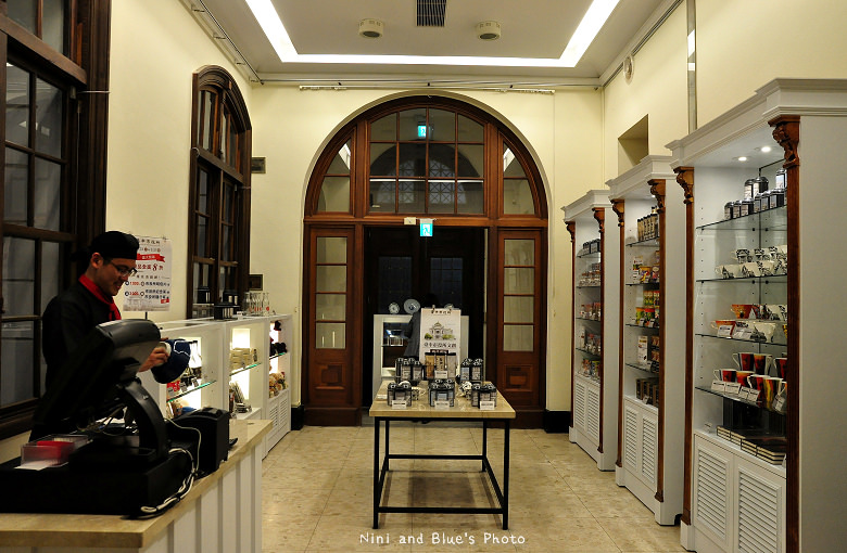 台中市役所古蹟古典玫瑰園02