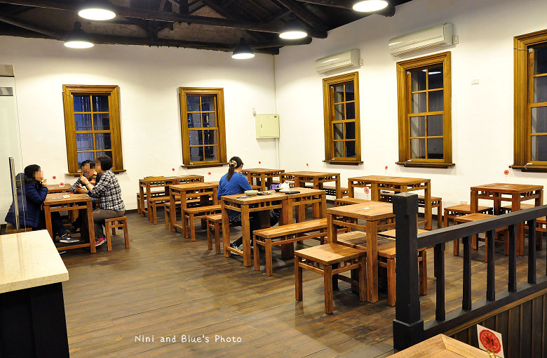 台中市役所古蹟古典玫瑰園06