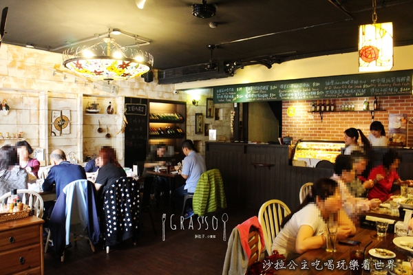 Grasso 胖肚子小餐館：蘆洲義式餐廳『Grasso 胖肚子小餐館』親子/餐酒/排餐