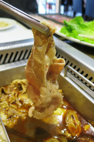 海東洋麻辣火鍋：麻辣回甘       ..海東洋麻辣火鍋【文末有好康唷】