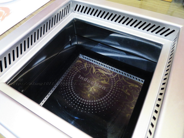 海東洋麻辣火鍋：麻辣回甘       ..海東洋麻辣火鍋【文末有好康唷】