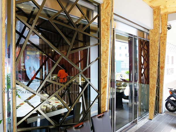 海東洋麻辣火鍋：麻辣回甘       ..海東洋麻辣火鍋【文末有好康唷】