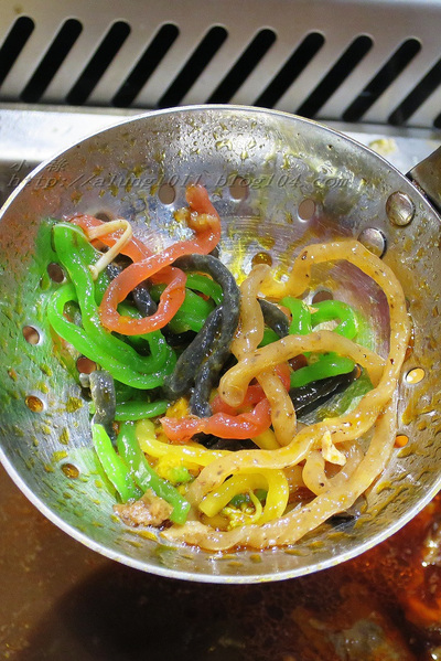 海東洋麻辣火鍋：麻辣回甘       ..海東洋麻辣火鍋【文末有好康唷】