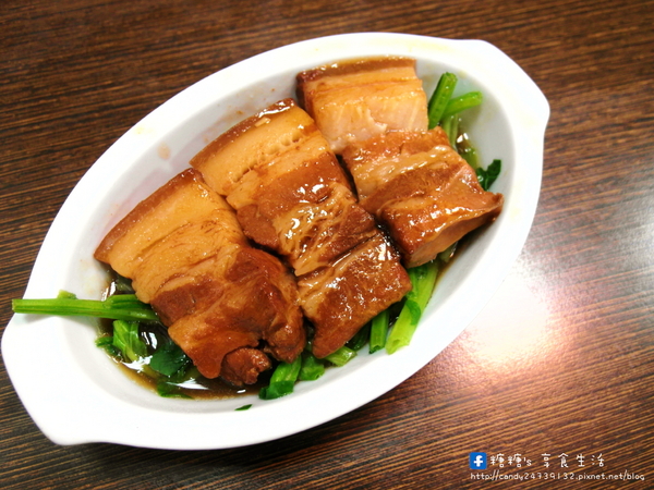 姥姥跳牆:〖台中│美食〗姥姥跳牆 ❤ 令人懷念的特色眷村美食,上海菜飯,特色麵食,眷村滷味,菜尾魚頭~~