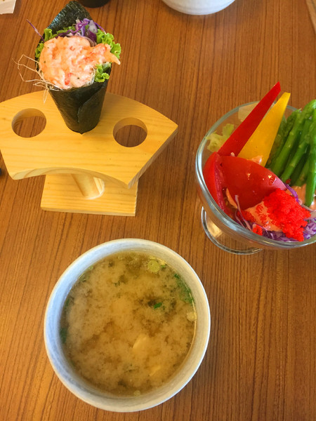 四筒食藝：[高雄]平價日式料理 四筒食藝