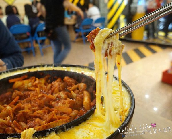 OMAYA春川炒雞(板橋店):OMAYA春川炒雞-板橋店 ♥ 起司控的最愛 ♥ 銷魂起司多到爆炸 ♥ 人氣韓國料理夯店