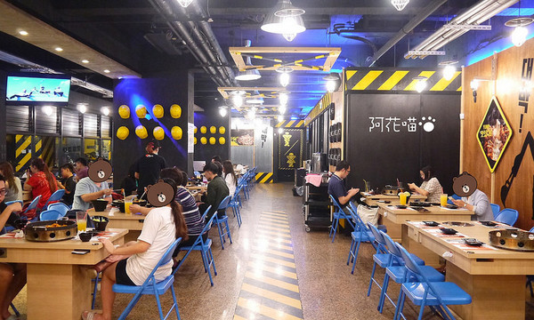 OMAYA春川炒雞(板橋店)：【府中│韓式】超牽絲邪惡辛普森湯-起司年糕鍋，板橋超人氣『OMAYA春川炒雞(板橋店)』