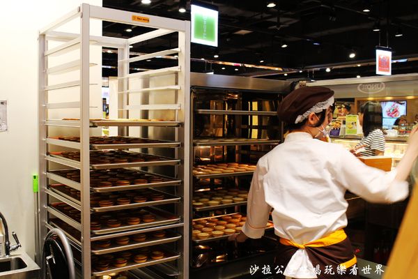 安普蕾修sweets：夏季限定愛文芒果起士塔『安普蕾修(台北統一時代店)』捷運市府站