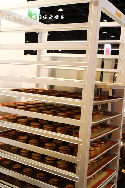 安普蕾修sweets：夏季限定愛文芒果起士塔『安普蕾修(台北統一時代店)』捷運市府站