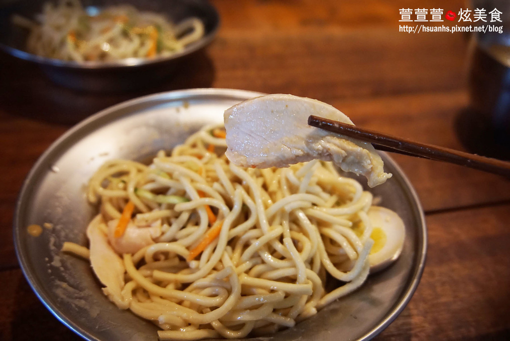 高雄_麵 微涼 (23).JPG