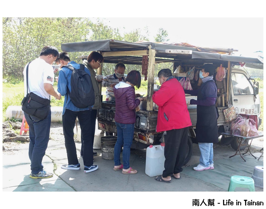 億載雞腿王(烤雞腿.烤雞翅.黑輪米血)