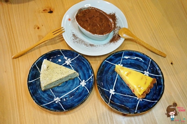 里海cafe'：【食記】宜蘭礁溪 里海Cafe' 日式和風簡餐定食 咖啡輕食下午茶 時令海鮮漁獲新鮮美味