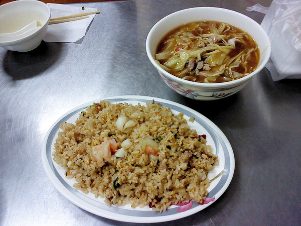 現炒美食館:鼎山街現炒美食館