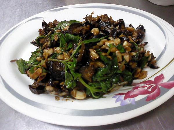 現炒美食館:鼎山街現炒美食館