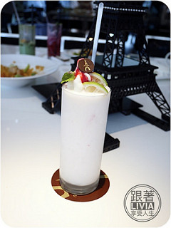 0722- de reve cafe (69)