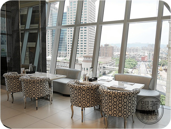 0722- de reve cafe (11)