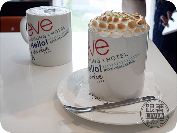 0722- de reve cafe (52)